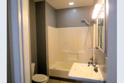 1113 E South Street, Jackson, MI 49203 - Photo 17