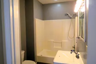 1113 E South St, Jackson, MI 49203 - Photo 17