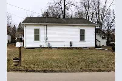 1113 E South Street, Jackson, MI 49203 - Photo 3