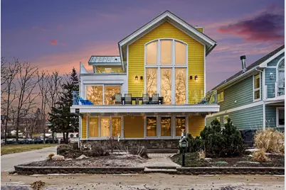 340 Lake Street, Saint Joseph, MI 49085 - Photo 1