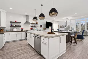 340 Lake St, Saint Joseph, MI 49085 - Photo 11