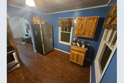 1053 E Empire Avenue, Benton Harbor, MI 49022 - Photo 3