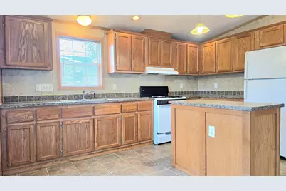 316 W Michigan Avenue #28, Clayton, MI 49236 - Photo 3