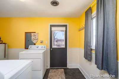 8150 W Clarksville Road, Clarksville, MI 48815 - Photo 17