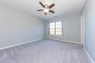 1537 Addington Ln, Ann Arbor, MI 48108 - Photo 11