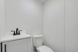 17022 Hull St, Constantine, MI 49042 - Photo 11