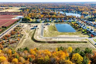 1610 Blue Haven Dr, Holland, MI 49424 - Photo 1