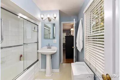 15 W 25th Street, Holland, MI 49423 - Photo 21