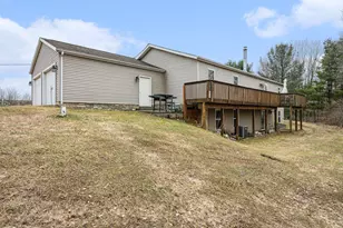 7776 Taylor Ridge Dr, Delton, MI 49046 - Photo 23