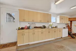 3985 Van Buren St, Hudsonville, MI 49426 - Photo 35