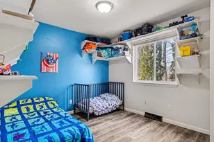 1547 Amberly Dr SE, Grand Rapids, MI 49508 - Photo 13