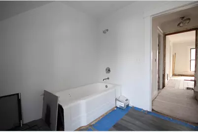 114 W Park Street, Vicksburg, MI 49097 - Photo 17