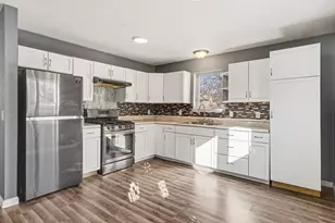 1015 S Rose St, Kalamazoo, MI 49001 - Photo 9