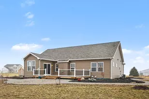 17110 Country Dr, Manchester, MI 48158 - Photo 5