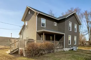 607 N 18th St, Niles, MI 49120 - Photo 1