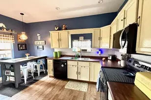 607 N 18th St, Niles, MI 49120 - Photo 13