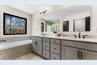 134 River Drive, Milford, MI 48381 - Photo 29