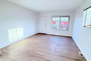 14439 Kent St, Detroit, MI 48213 - Photo 5