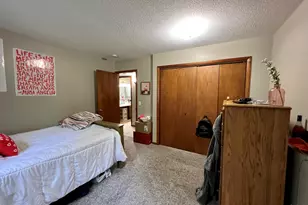 715-717 N Bradley St, Mount Pleasant, MI 48858 - Photo 11