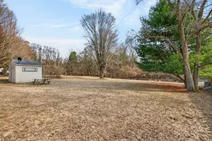 913 E Lewis St, Whitehall, MI 49461 - Photo 49