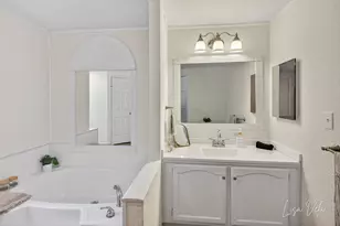 913 E Lewis St, Whitehall, MI 49461 - Photo 29