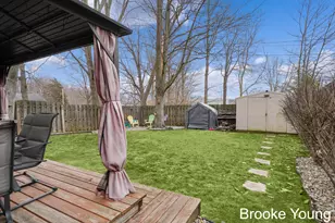 17288 W Spring Lake Rd, Spring Lake, MI 49456 - Photo 25