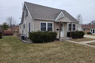 118 Caroline St, Portland, MI 48875 - Photo 7