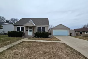 118 Caroline St, Portland, MI 48875 - Photo 33