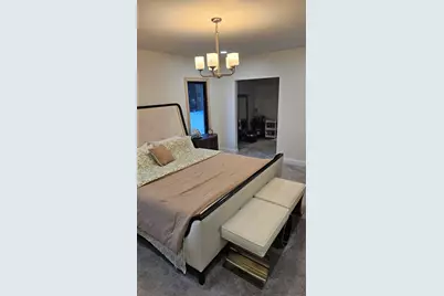 1923 Chalmers Drive W, Rochester Hills, MI 48309 - Photo 11