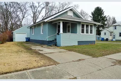 102 Yale Street, Battle Creek, MI 49017 - Photo 1