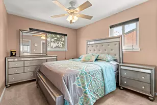 5845 Plainfield St, Dearborn Heights, MI 48127 - Photo 21