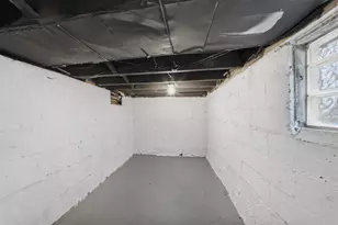 11640 Greenview Ave, Detroit, MI 48228 - Photo 37