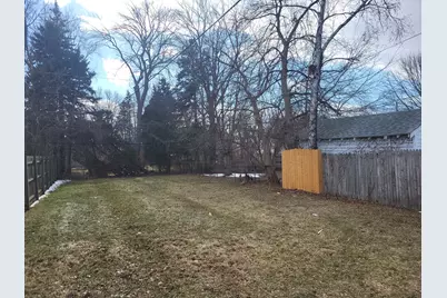 22032 Elizabeth Street, Saint Clair Shores, MI 48080 - Photo 3