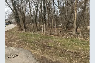 10030 Woodlawn Drive, Portage, MI 49002 - Photo 3