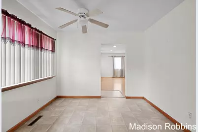966 Roberts Street, Muskegon, MI 49442 - Photo 9