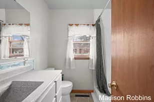 966 Roberts St, Muskegon, MI 49442 - Photo 21