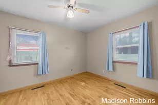 966 Roberts St, Muskegon, MI 49442 - Photo 19