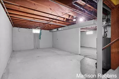966 Roberts Street, Muskegon, MI 49442 - Photo 25