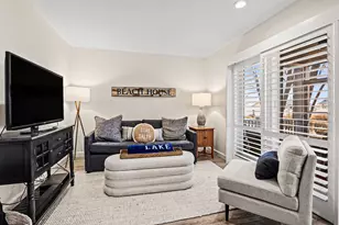 410 Oselka Dr, New Buffalo, MI 49117 - Photo 7