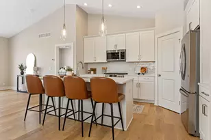 11913 Smithfield Dr, Holland, MI 49424 - Photo 13