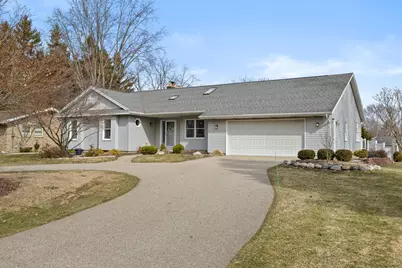 2126 Lamont Avenue NW, Grand Rapids, MI 49534 - Photo 3