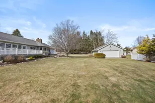 2126 Lamont Ave NW, Grand Rapids, MI 49534 - Photo 37