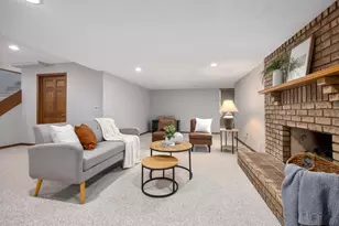 2126 Lamont Ave NW, Grand Rapids, MI 49534 - Photo 31