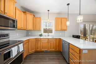 2224 Tradition Dr NE, Grand Rapids, MI 49505 - Photo 15