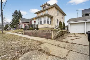 406 Garfield St, Jackson, MI 49203 - Photo 3