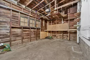 406 Garfield St, Jackson, MI 49203 - Photo 29