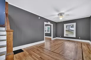 406 Garfield St, Jackson, MI 49203 - Photo 7