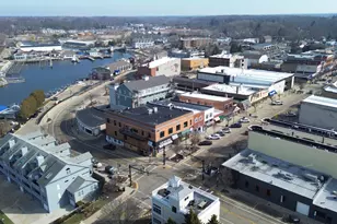 516 Williams St, South Haven, MI 49090 - Photo 25