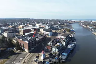 516 Williams St, South Haven, MI 49090 - Photo 23