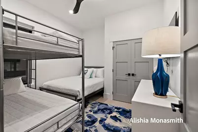 300 Washington Avenue #1, Grand Haven, MI 49417 - Photo 37